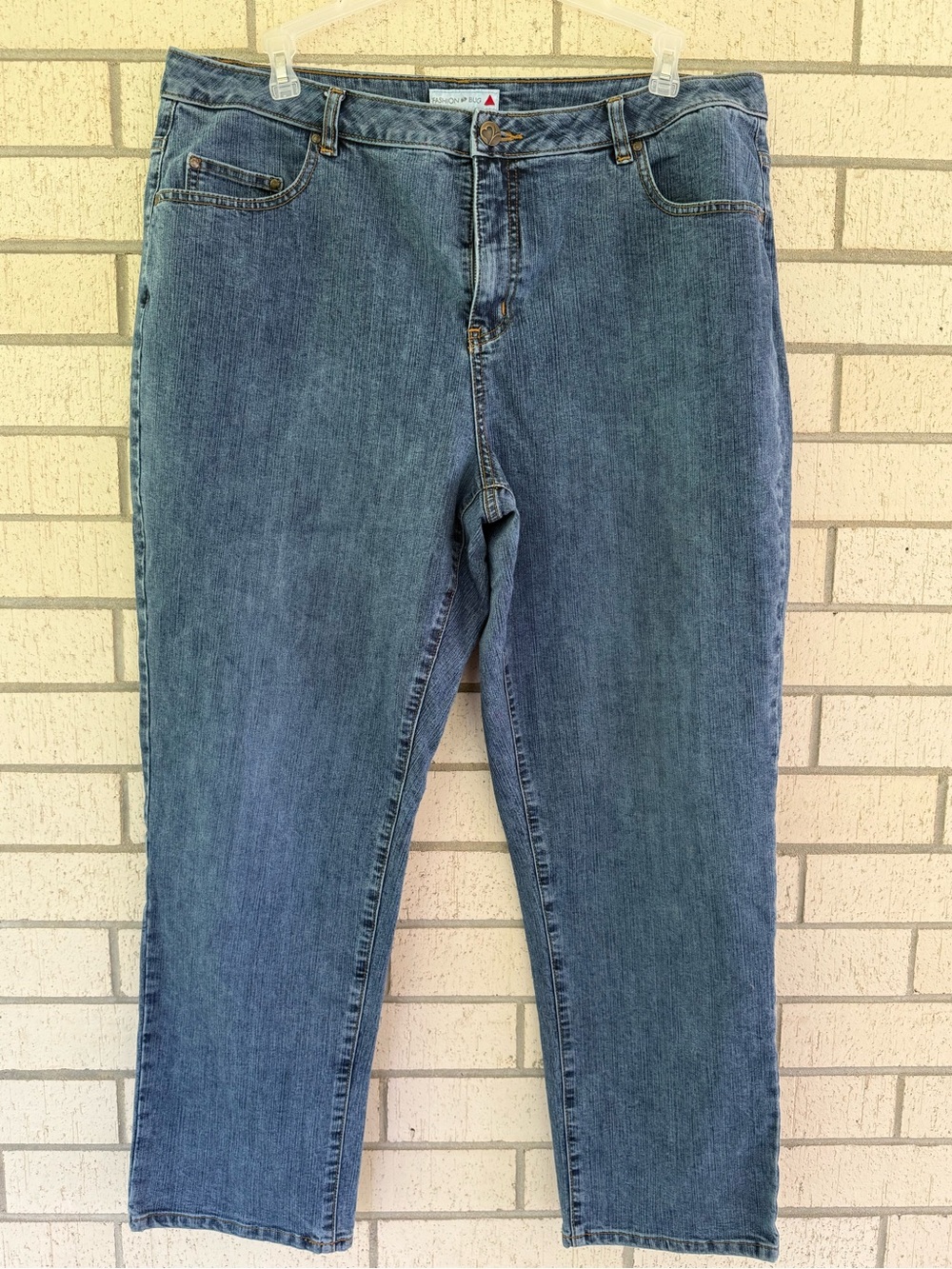 Fashion Bug Women's Straight Leg Jeans in Medium Blue